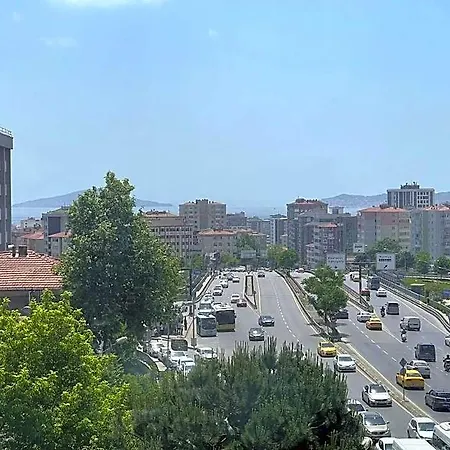 Vois Bostanci & 4*