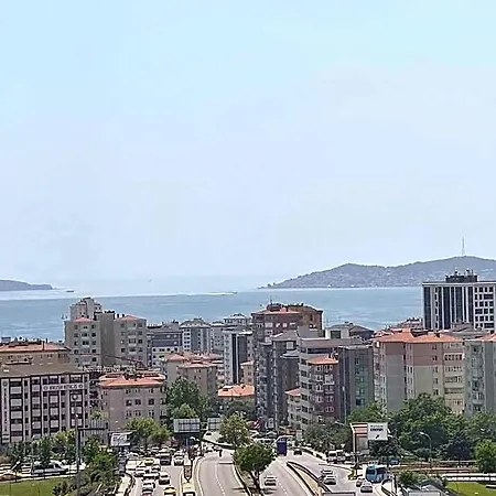 Vois Bostanci & 4*
